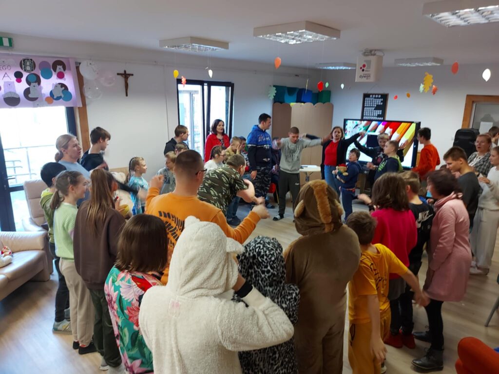 468570877 1269355734258199 6581969505657321876 n