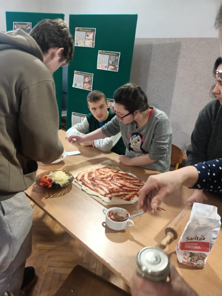 475992488 1318792579314514 1738620391552849724 n