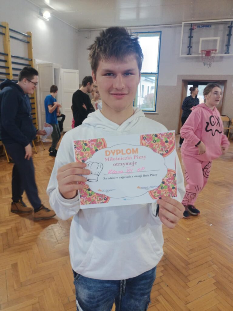 476863158 1318792435981195 4648940677047497433 n