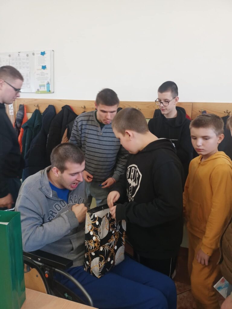 486351410 1352726382587800 7495786705543602194 n