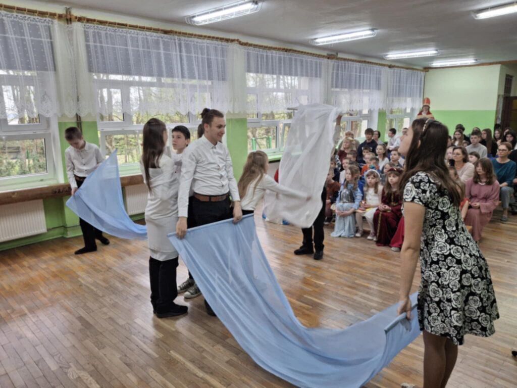 491232698 1371178587409246 6480172797527963939 n