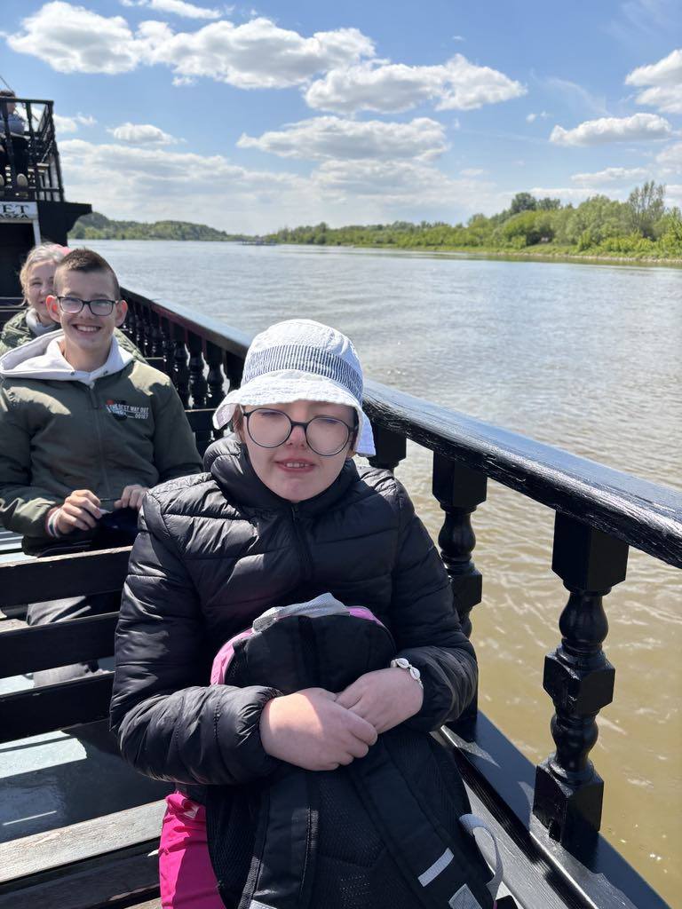 498015784 1393722915154813 8194535149084739876 n