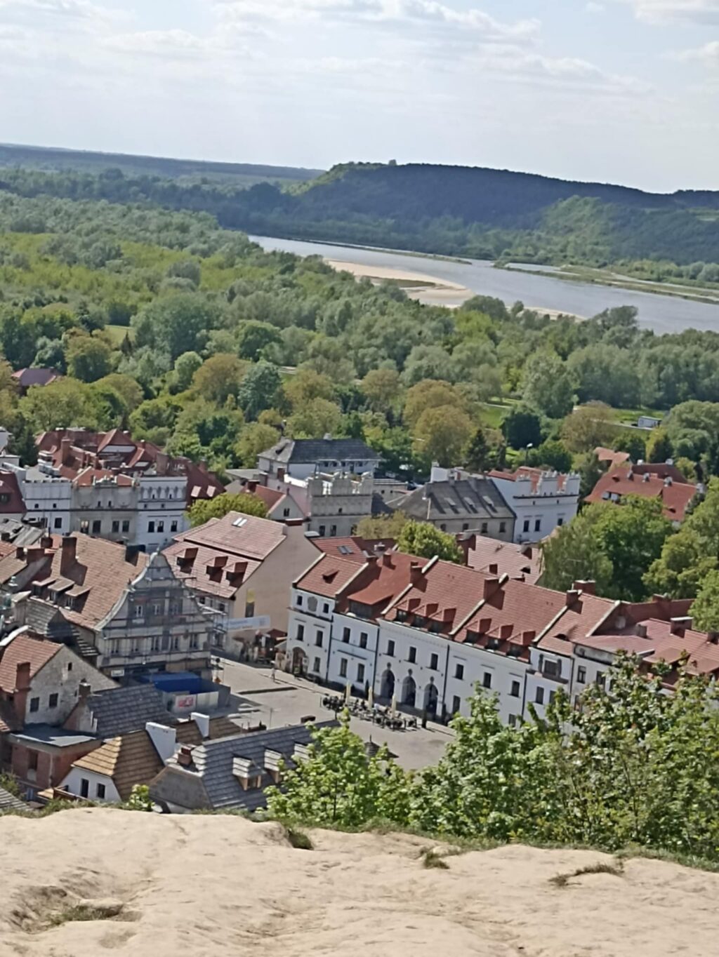 498577327 1393730418487396 7732321456110696379 n