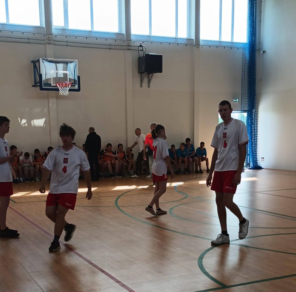 499477242 1398976511296120 2489551202431193288 n