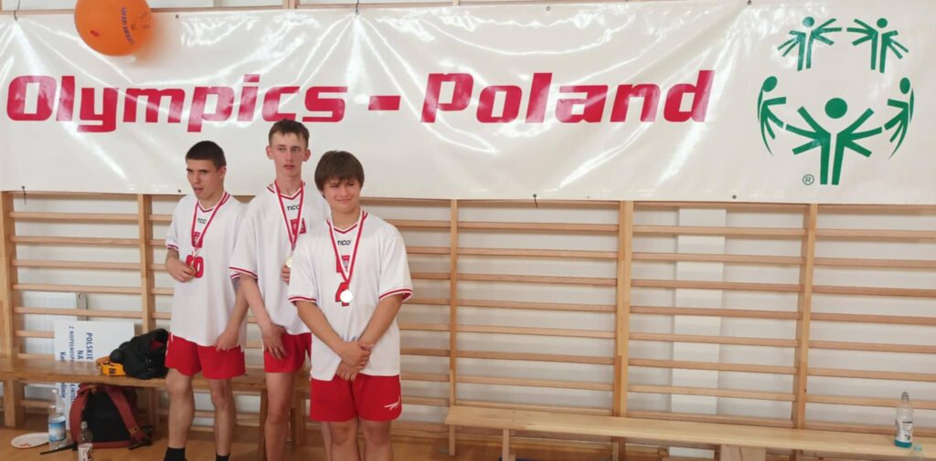 499511565 1398974391296332 5000469863948639693 n