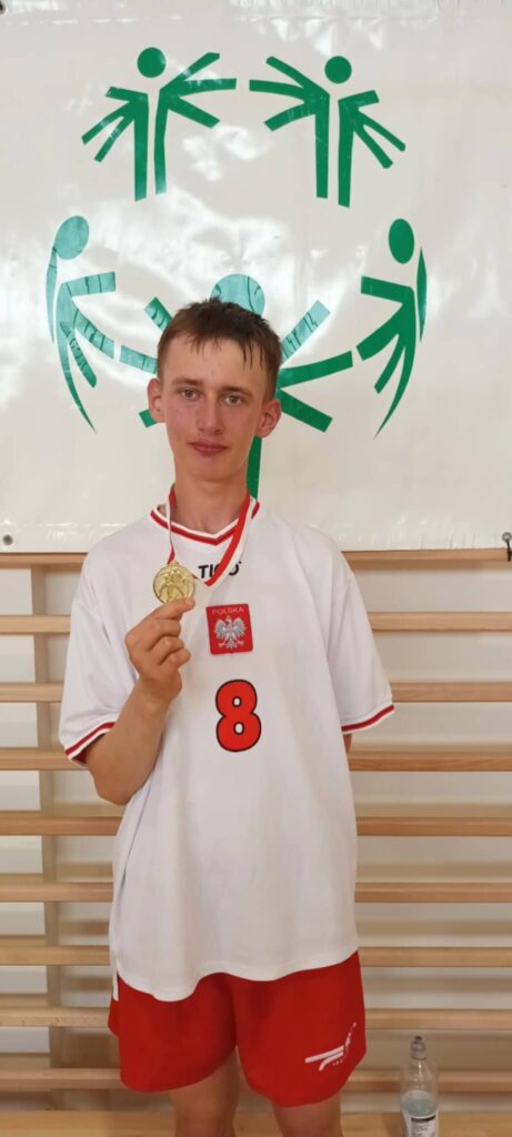 499826715 1398974487962989 7795245232773407022 n