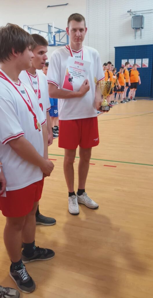 499919743 1398977181296053 7748046313124391266 n