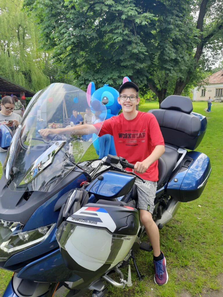 504472919 1411323046728133 3221858516763545557 n