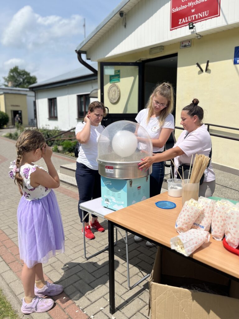 504924300 1411399603387144 3244911504753900872 n