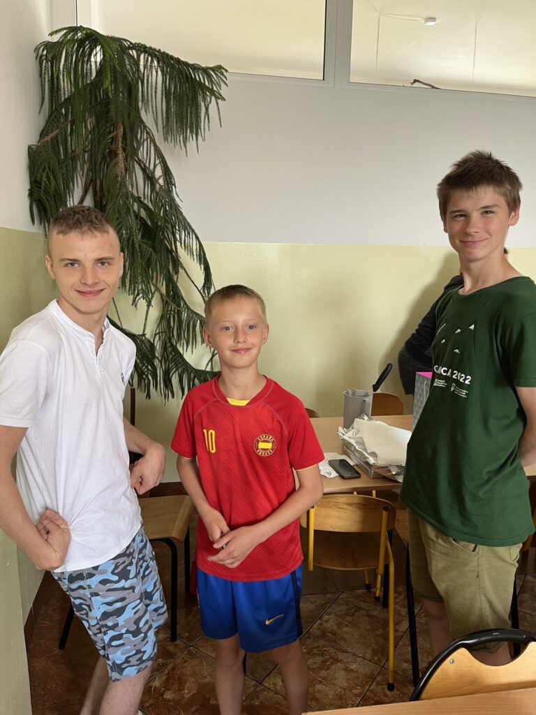 509929473 1422043945656043 1233946593522980863 n