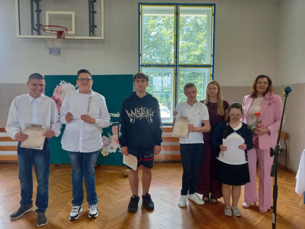 514359119 1426831921843912 3898196563392292769 n