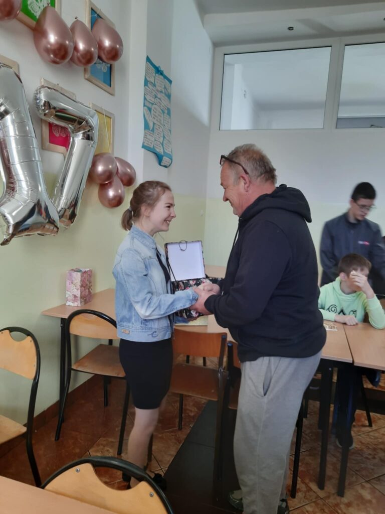 555796644 1501556471038123 8351366706460846526 n