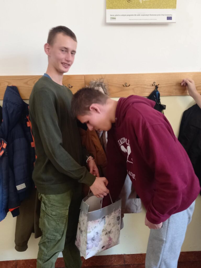 557772995 1512027616657675 3654275758102852311 n