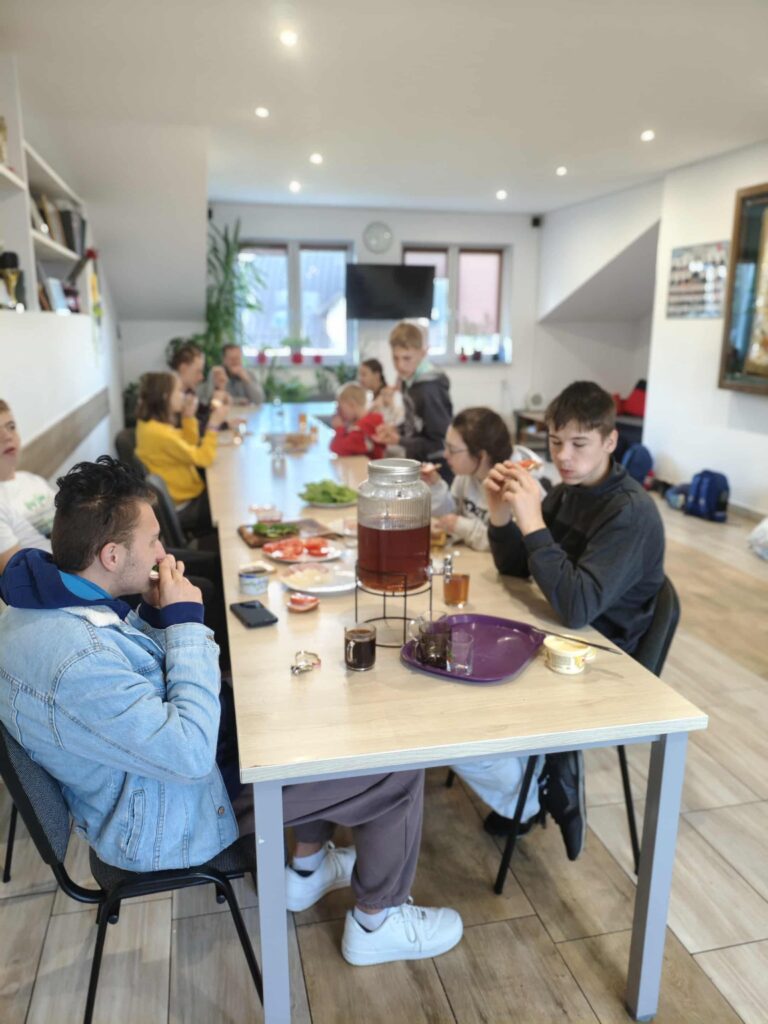 559035823 1510478790145891 2794711550349448149 n