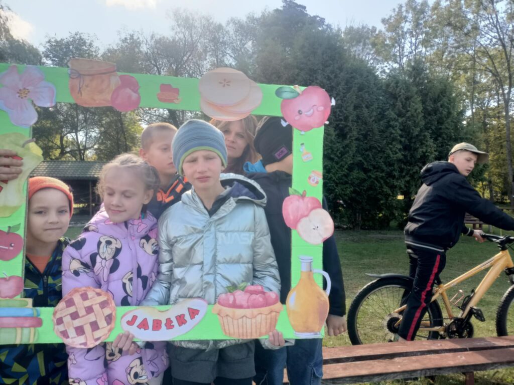 560022050 1511072863419817 1373812531507113929 n