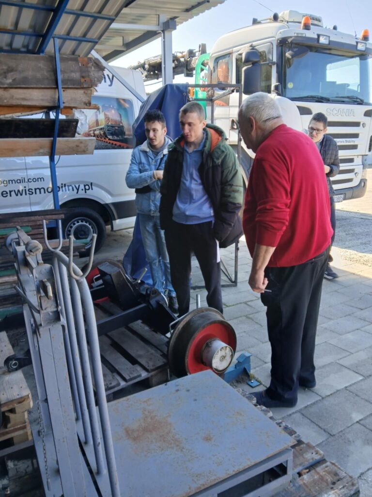 561360959 1519081912618912 6027646229128012165 n