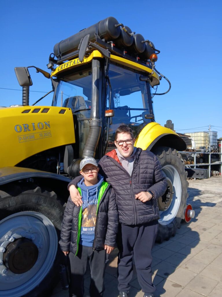 561611045 1519082279285542 101331087496591343 n