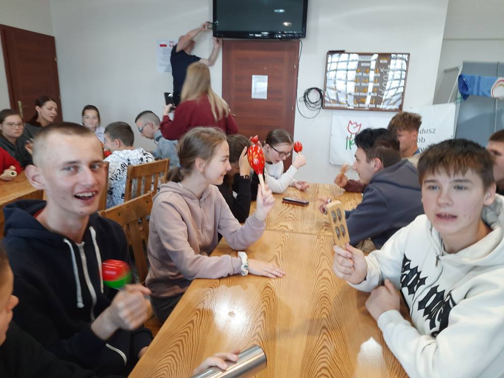 565245266 1122971646689127 165098919464451709 n