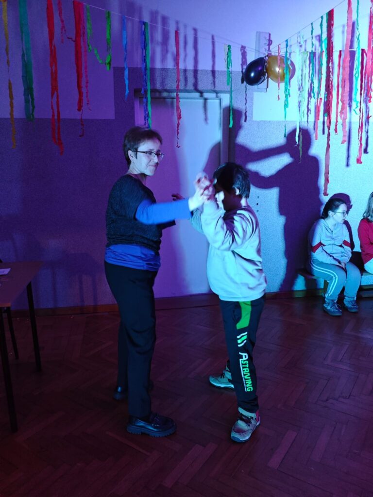 593678375 1555376908989412 2440240481842935367 n