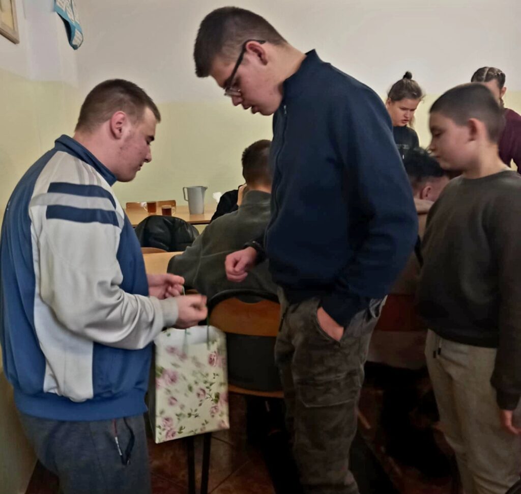 594879818 1558296582030778 1133905580546965606 n