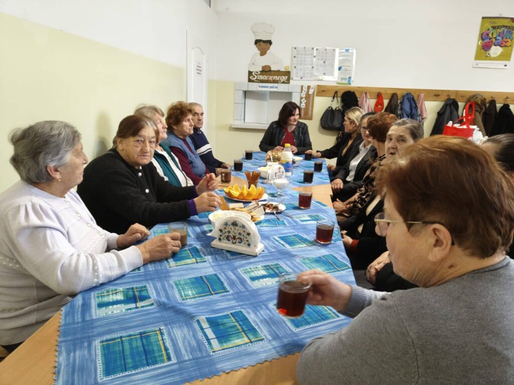 598091813 1562011941659242 5373021044468543517 n